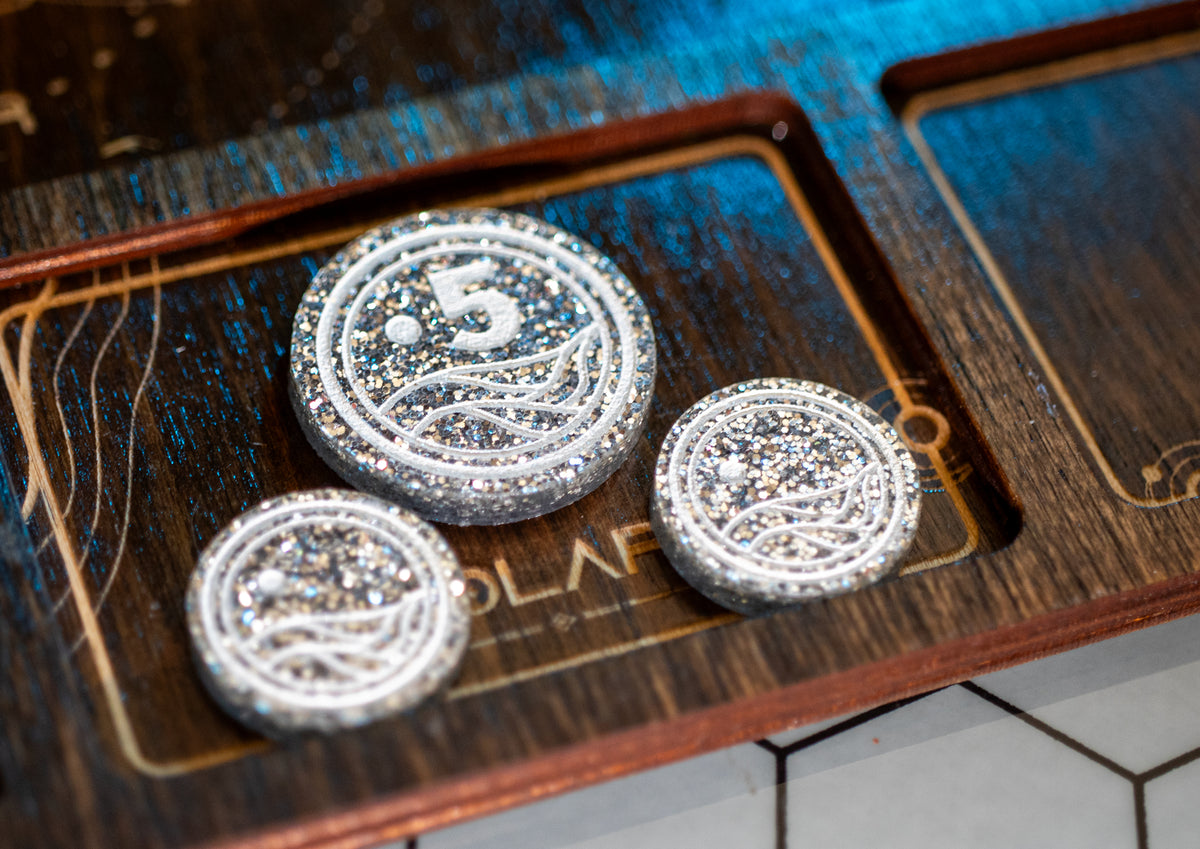 Dune: Imperium/Uprising compatible - Solari Tokens | Glitter Acrylic – Single-Sided